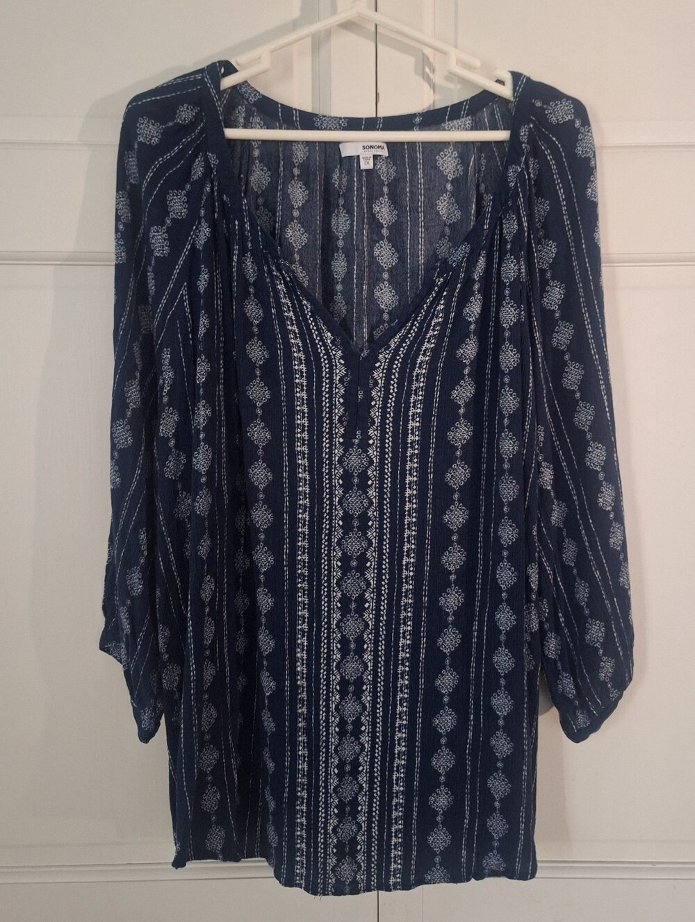 Sonoma blue and white top